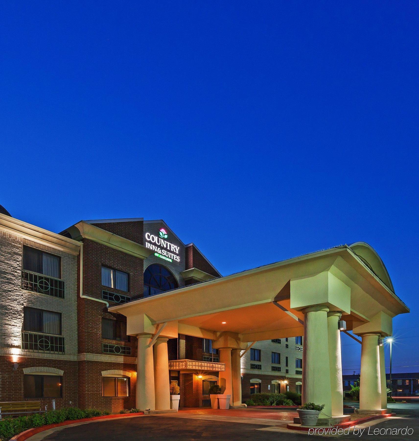Country Inn & Suites By Radisson, Lubbock, Tx Bagian luar foto
