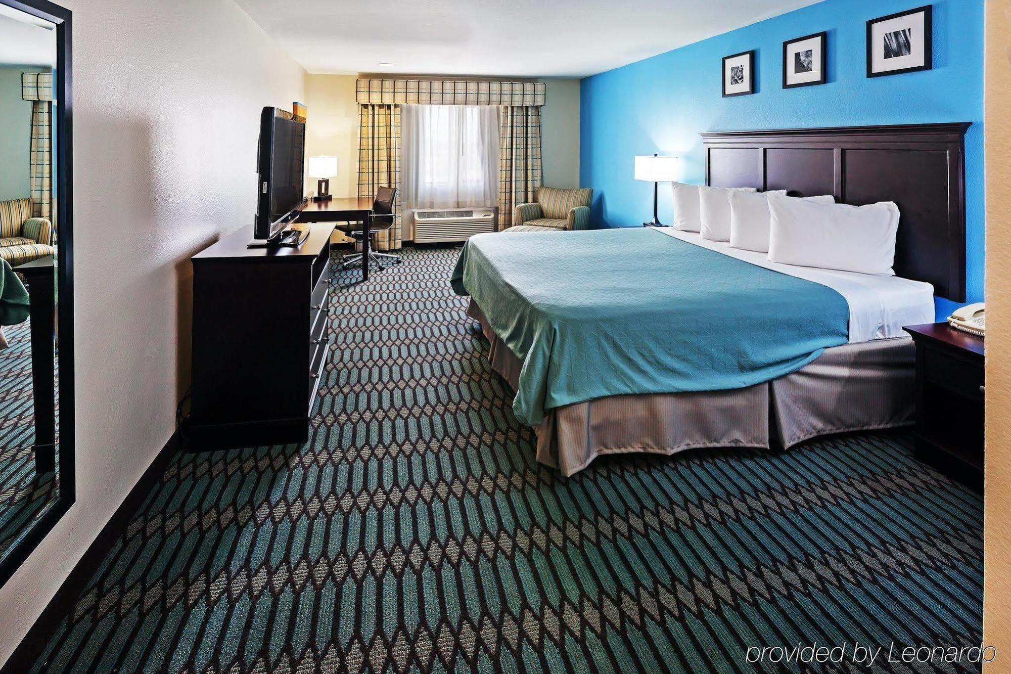 Country Inn & Suites By Radisson, Lubbock, Tx Bagian luar foto